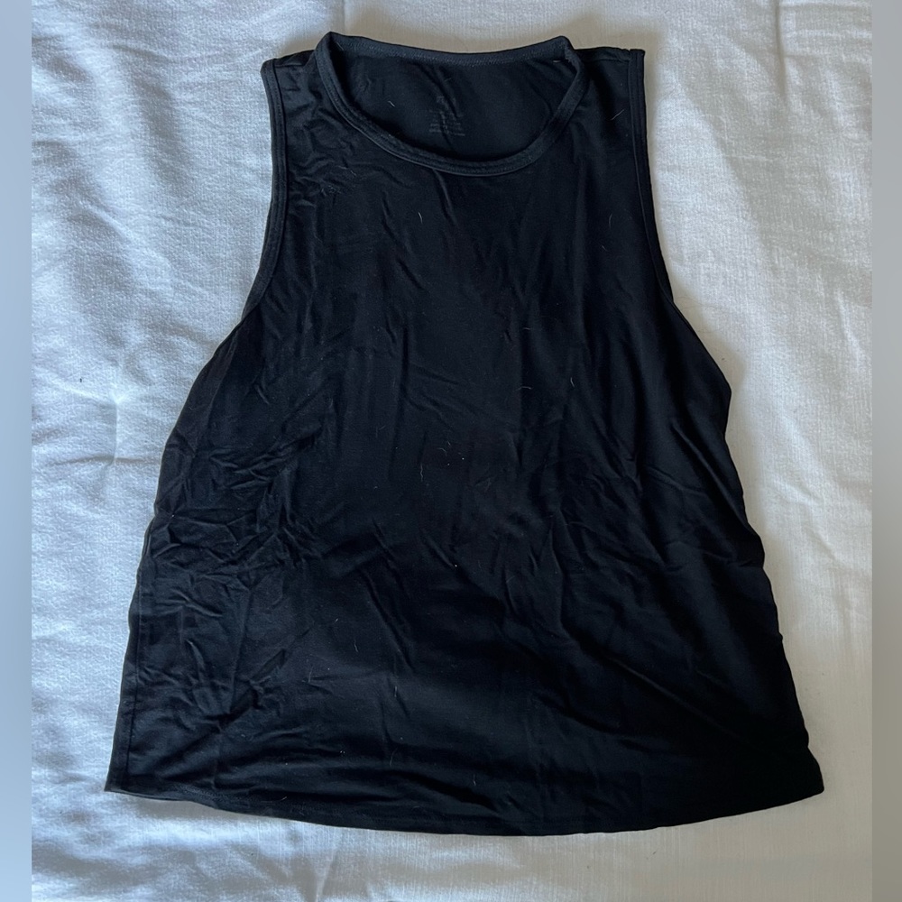 Fleo Tank Top